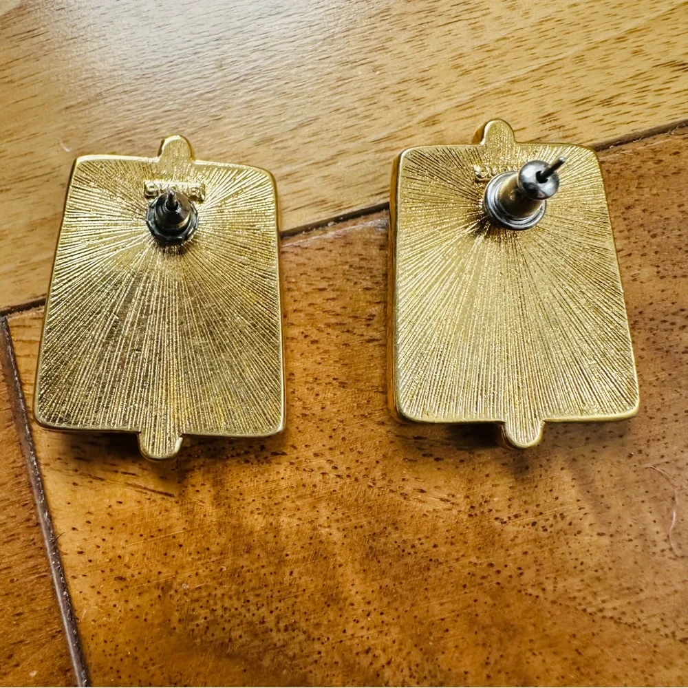 Vintage Monet Gold Tone Cream Enamel Rectangle Stud Earrings Ivory Geometric